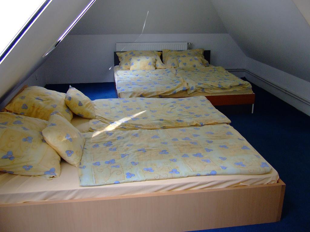 Relax Apartmans Balatonszárszó المظهر الخارجي الصورة